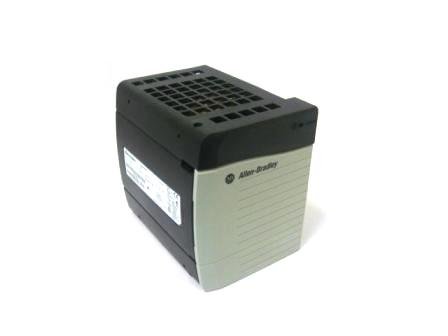 [Imagem FONTE DE ALIMENTAÇÃO ENTRADA 24VDC 95W SAÍDA 2,8A 24VDC 75W ROCKWELL ALLEN BRADLEY]