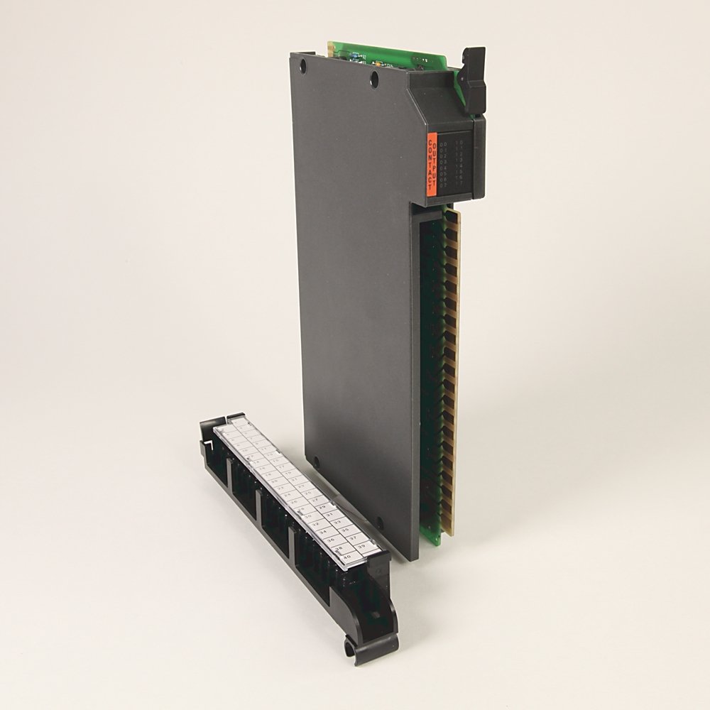 [Imagem MÓDULO DE SADA DIGITAL 8DO 24VCC 1771 1771OW16 ROCKWELL ALLEN BRADLEY]