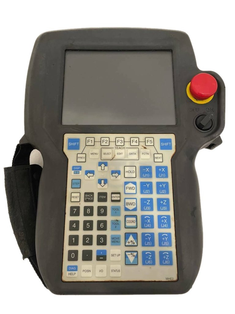 [Imagem TEACH PENDANT FANUC]
