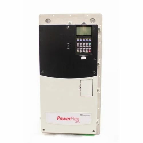 [Imagem do produto INVERSOR DE FREQUÊNCIA  TRIFÁSICO 18.6KW 70A 240V 50/60HZ 20AB070F0AYNANC0 ROCKWELL ALLEN BRADLEY]