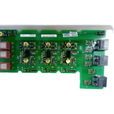 [Imagem SINAMICS G120 WLX317425 IGD1 480V/650VDC/260A TIM A5E36717813 SIEMENS]