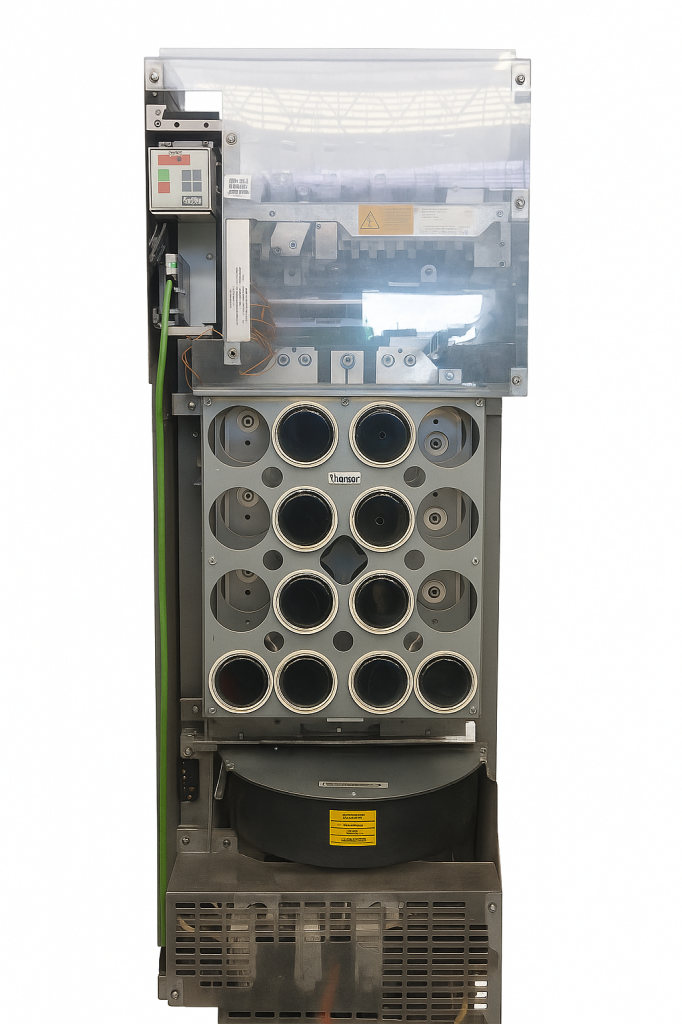 [Imagem do produto INVERSOR DE FREQUÊNCIA TRIFÁSICO 238A 380/480V 50/60HZ 6SE70326EG70 SIEMENS]