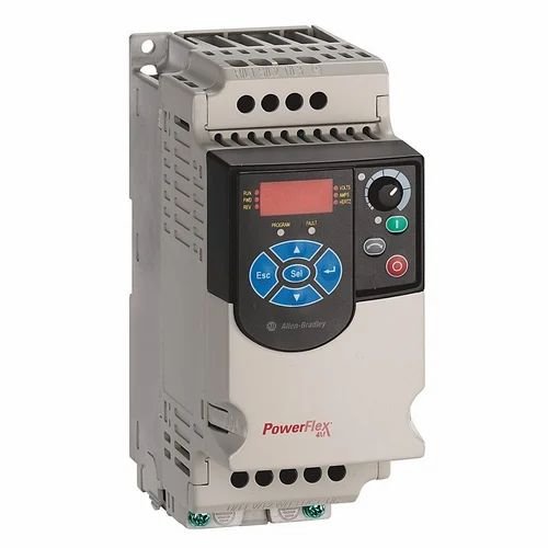 [Imagem do produto INVERSOR DE FREQUÊNCIA MONOFÁSICO 240VAC 2,5A PF4M 22FA2P5N103 ROCKWELL ALLEN BRADLEY]