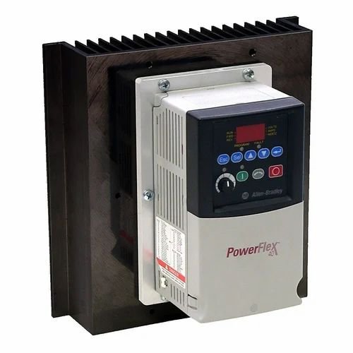 [Imagem do produto INVERSOR DE FREQUÊNCIA PF40 0,75KW(1HP) 22BA5P0N104 ROCKWELL ALLEN BRADLEY]