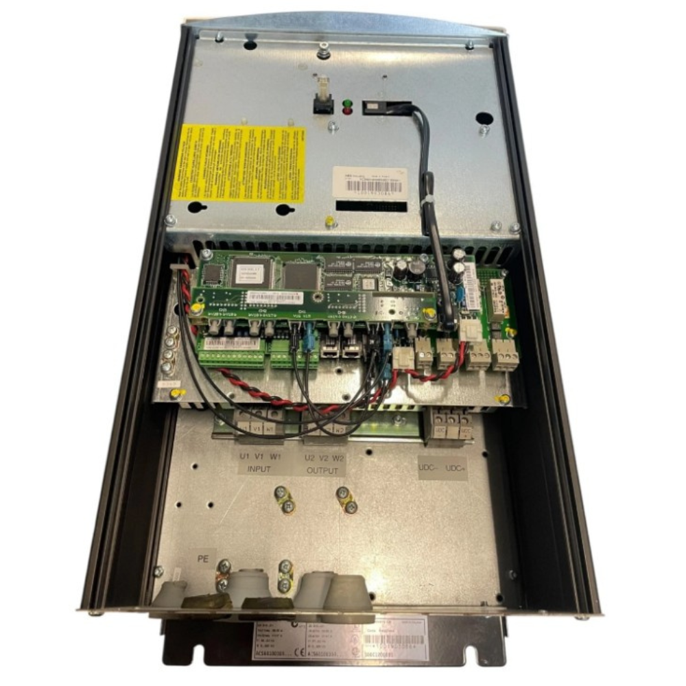 INVERSOR DE FREQUÊNCIA TRIFÁSICO 4,7A 380/415VCA IP21 ACS60101005 ABB acionamentos-inversor-de-frequencia-ACS60101005 (5).png