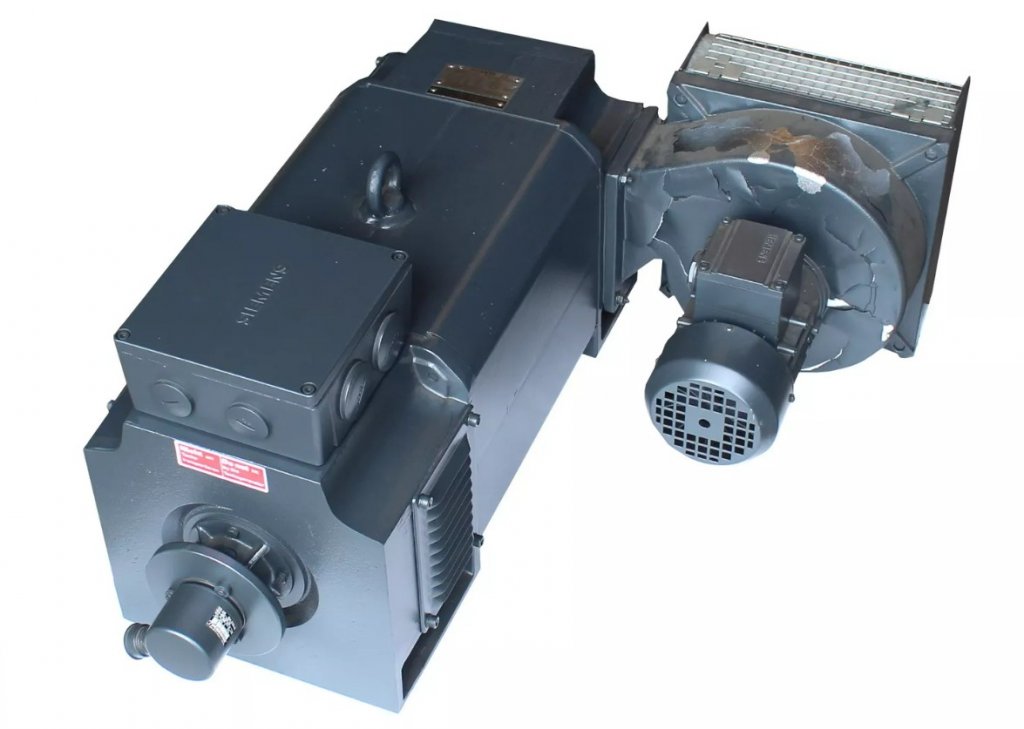 [Imagem MOTOR CC 62KW 400V 87A 1500RPM B3D 1GG51840ZE40 SIEMENS]