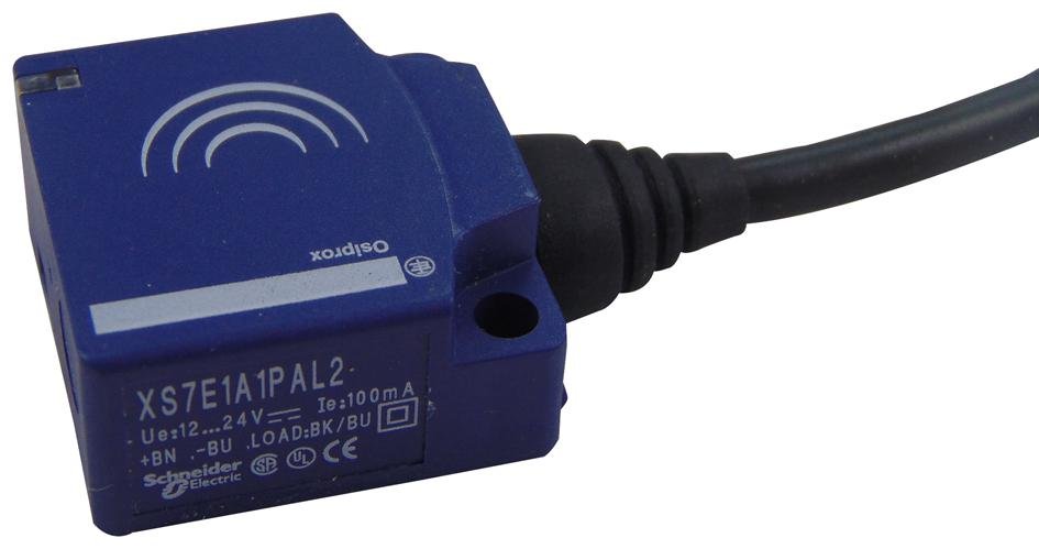 [Imagem SENSOR INDUTIVO SN 10MM NA PNP CABO TELEMECANIQUE XS7E1A1PAL2]