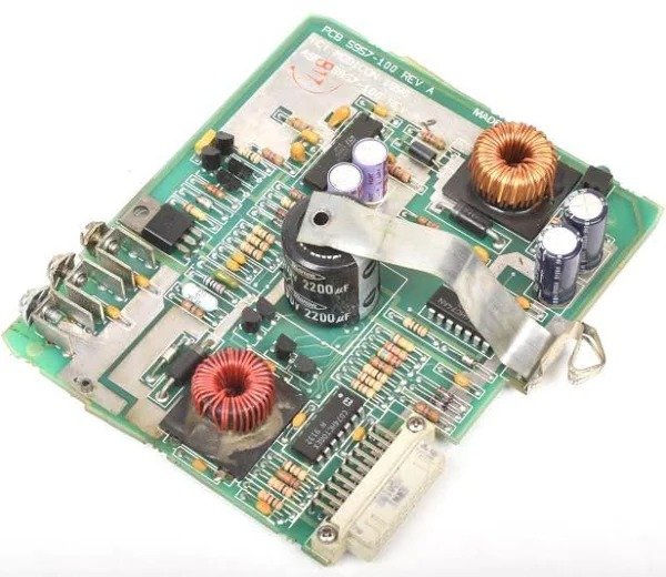 [Imagem do produto PLACA DO INVERSOR DE FREQUÊNCIA 400V VX4PPMC1180N4 SCHNEIDER]