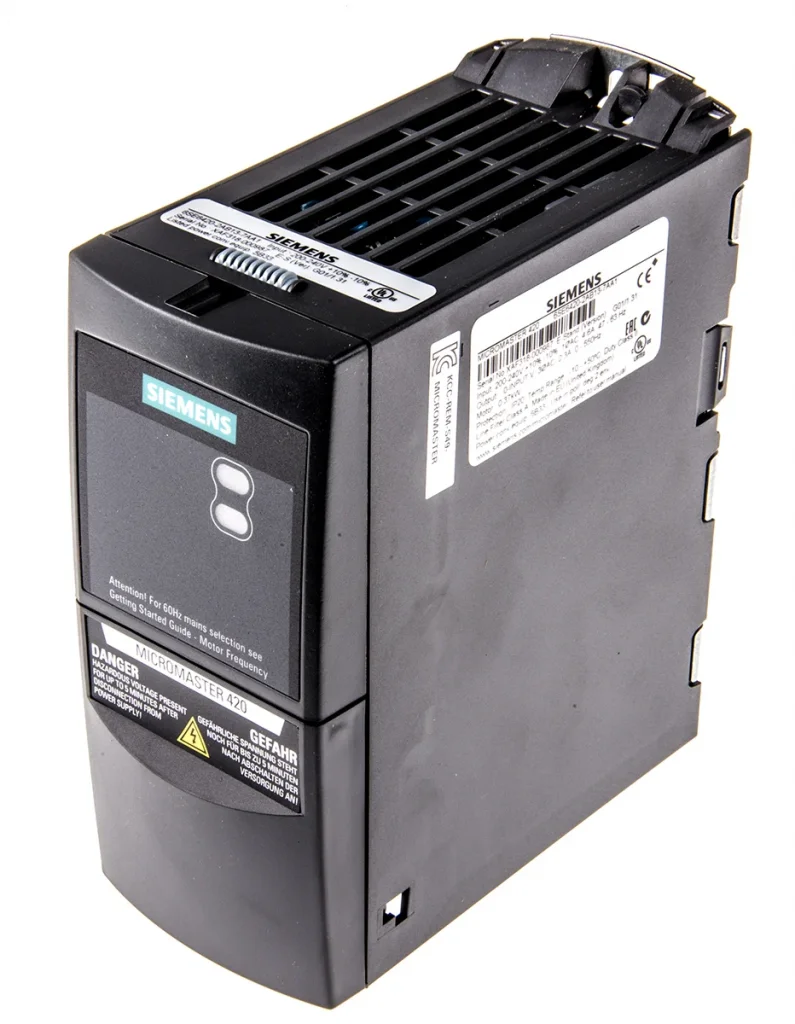 [Imagem INVERSOR DE FREQUÊNCIA TRIFÁSICO 0.55KW 3A 200/240V 50/60HZ MICROMASTER 420 6SE64202AB155AA0 SIEMENS]