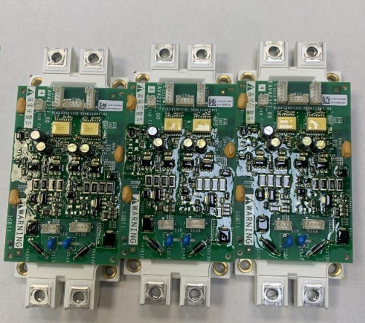 [Imagem do produto PLACA DE POTÊNCIA IGBT-PCBA 400V 55KW-75 VX4GPD5575N4 SCHNEIDER]