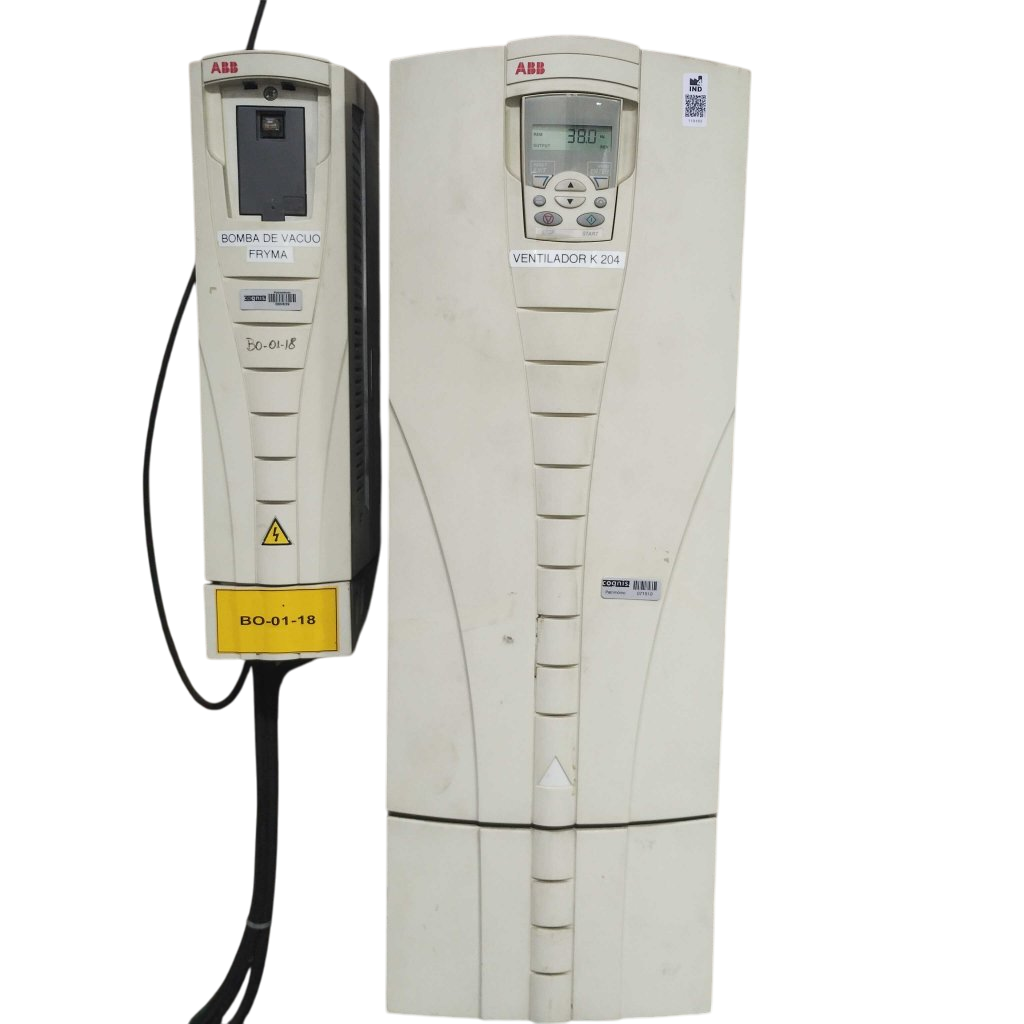 [Imagem INVERSOR DE FREQUÊNCIA TRIFÁSICO 96/77A 380/480V 48/63HZ ACS55001096A4 ABB]