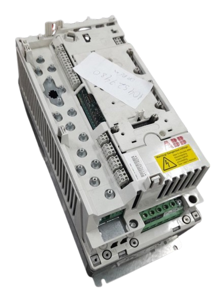 [Imagem INVERSOR DE FREQUÊNCIA TRIFÁSICO 4KW 8.1A 380/500V 48/63HZ ACS80010400065 ABB]