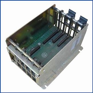[Imagem 4 SLOTS UNIVERSAL INPUT/OUTPUT CHASSIS 1771A1B ROCKWELL ALLEN BRADLEY]