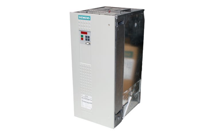[Imagem INVERSOR DE FREQUÊNCIA TRIFÁSICO 30KW 59A 380/460V 50/60HZ SIMOVERT MASTERDRIVES 6SE70260ED20 SIEMENS]