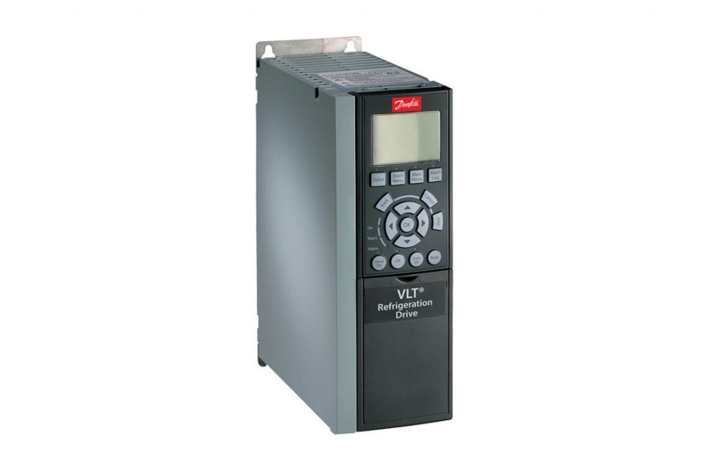 [Imagem INVERSOR DE FREQUÊNCIA TRIFÁSICO 7,5KW 10HP 480V 131B0758 DANFOSS]